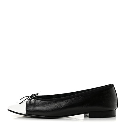Chanel Crumpled Shiny Lambskin CC Cap Toe Ballerina Flats 37.5 Black White 1 of 10