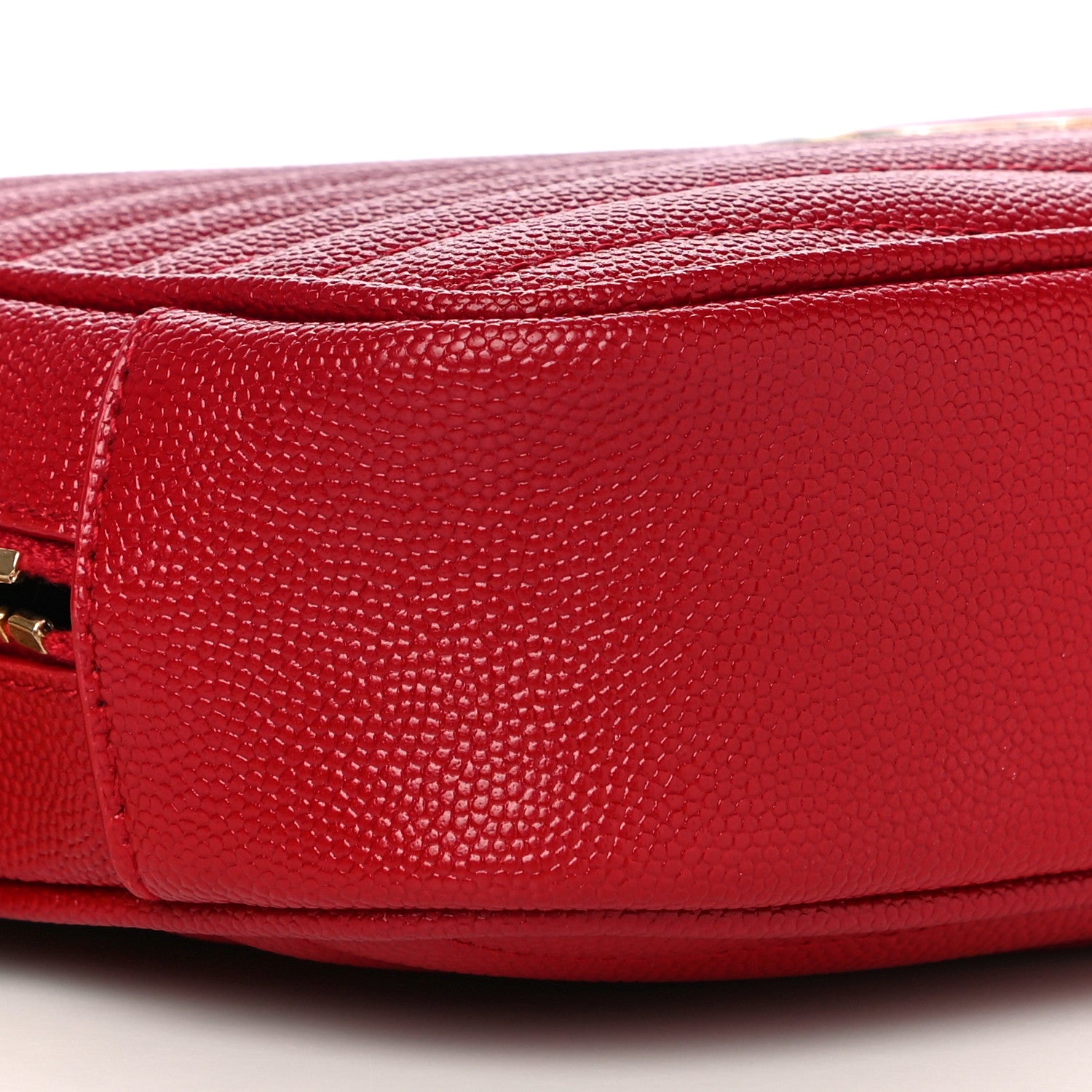 Saint Laurent Grain De Poudre Matelasse Monogram Mini Lou Camera Bag Eros Red 9 of 10