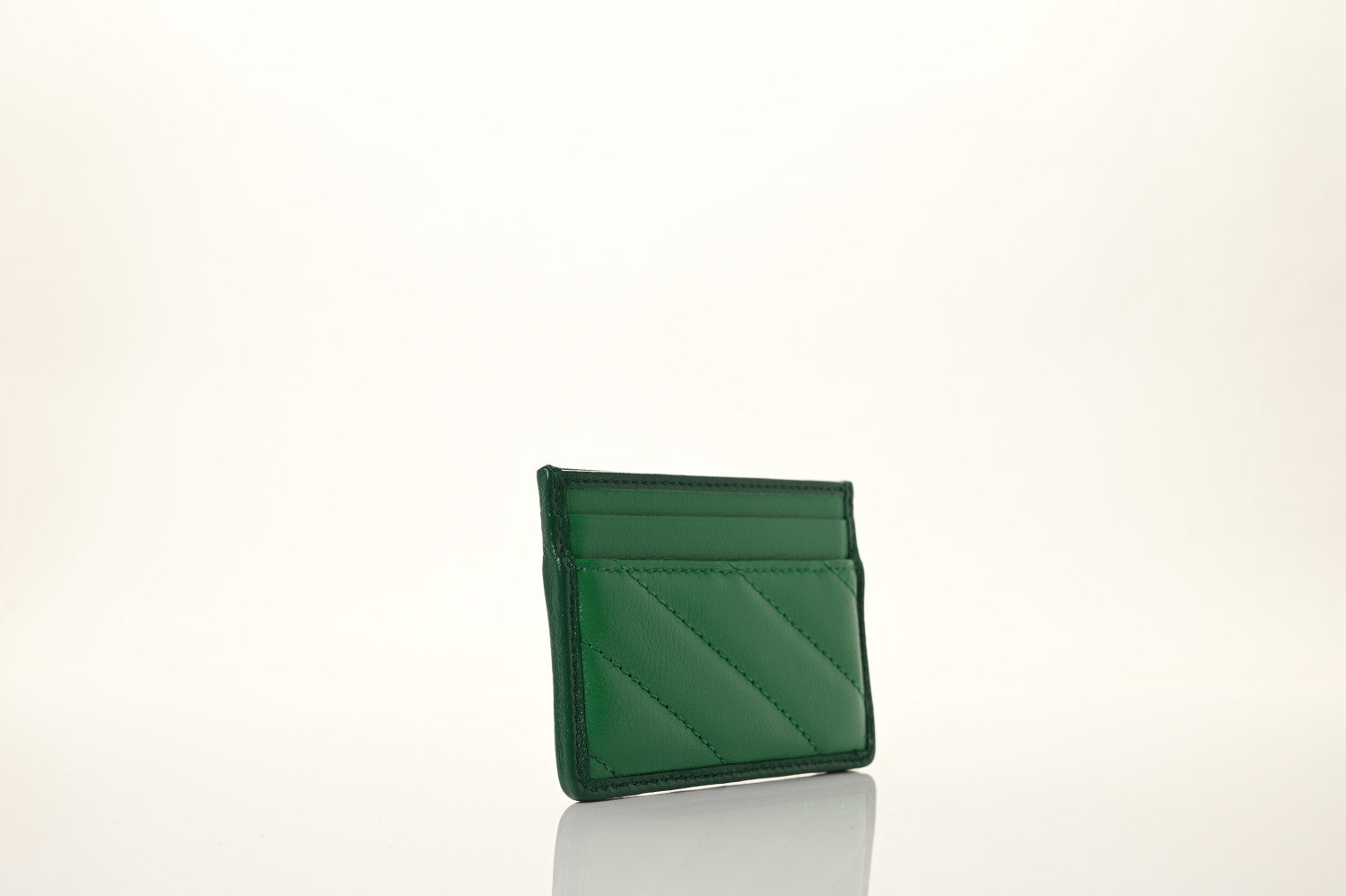 Gucci Azalea Calfskin Enamel Matelasse Diagonal Torchon GG Marmont Card Holder New Shamarock Emerald 6 of 18
