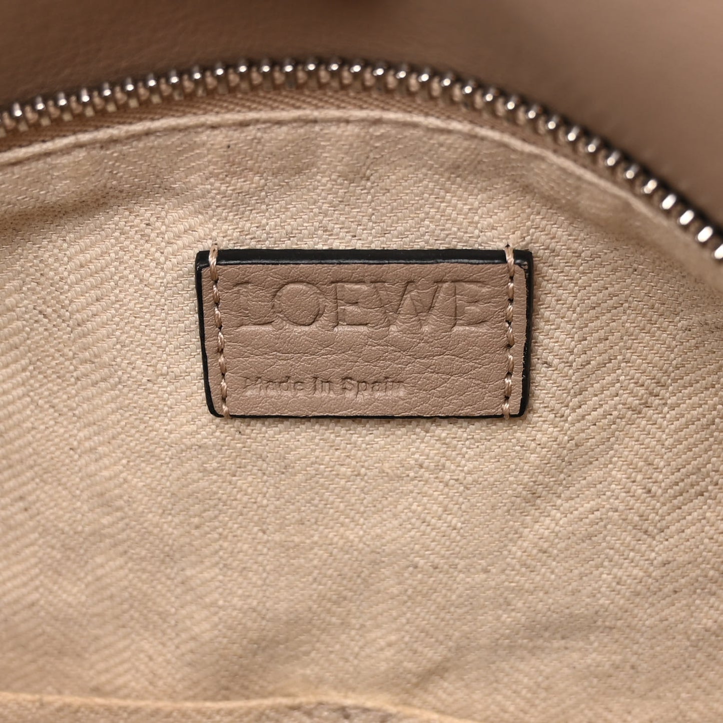 Calfskin Medium Puzzle Bag Sand Avocado Green