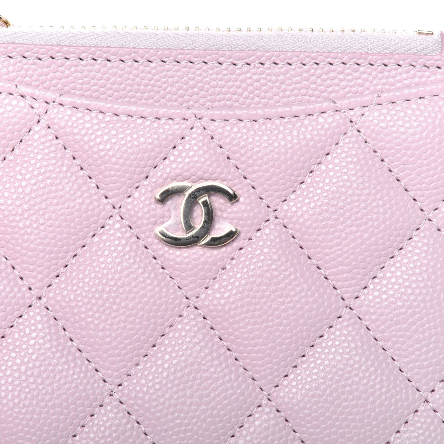 Caviar Quilted CC Zip Card Holder Light Pink