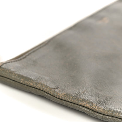 Celine Smooth Lambskin Bi-Color Solo Clutch Pouch Army Green 12 of 32