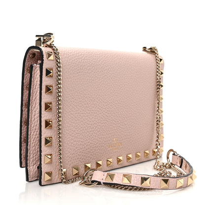 Valentino Garavani Pebbled Calfskin Rockstud Flip Lock Wallet On Chain Pouch Poudre 3 of 8