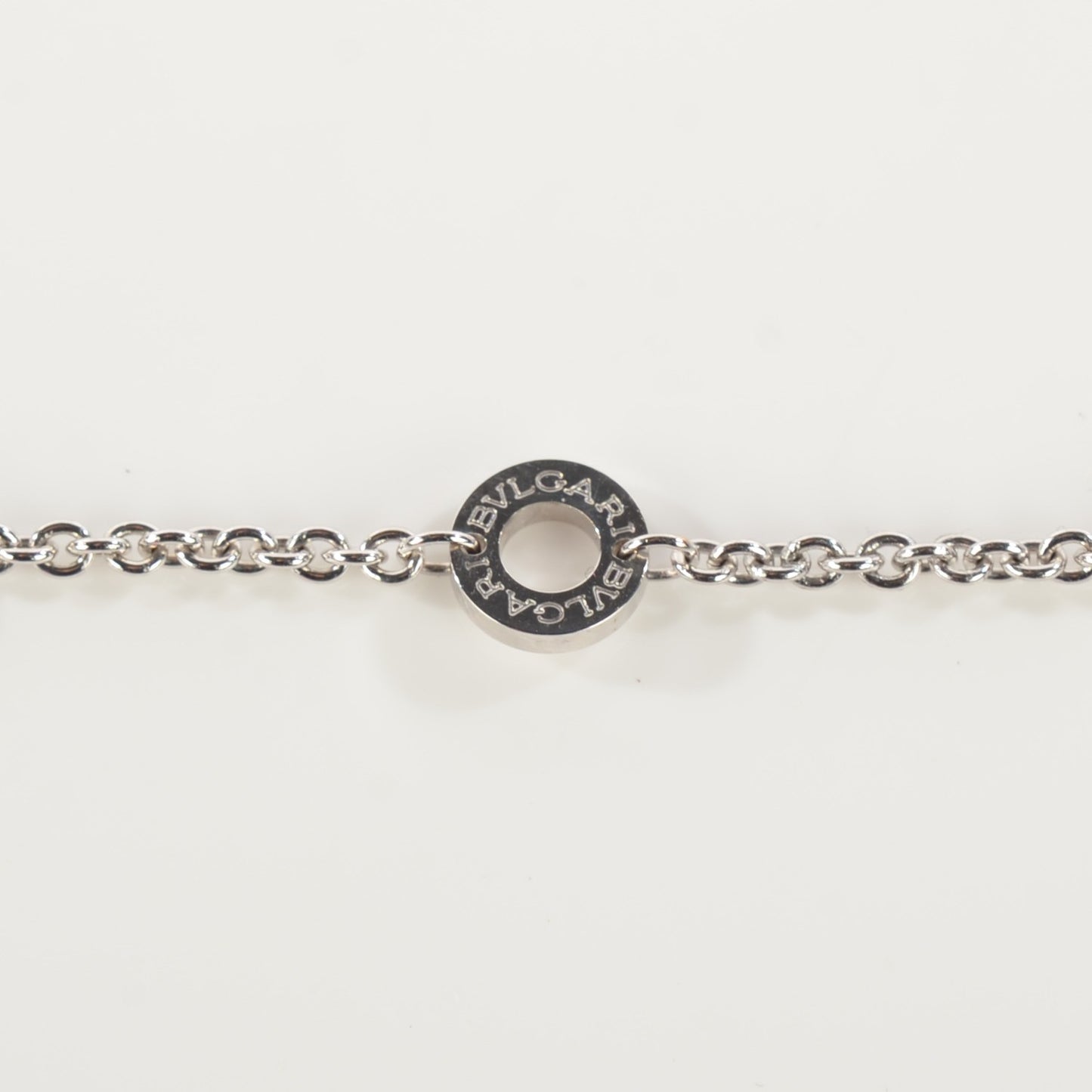 18K White Gold Parentesi Pendant Necklace