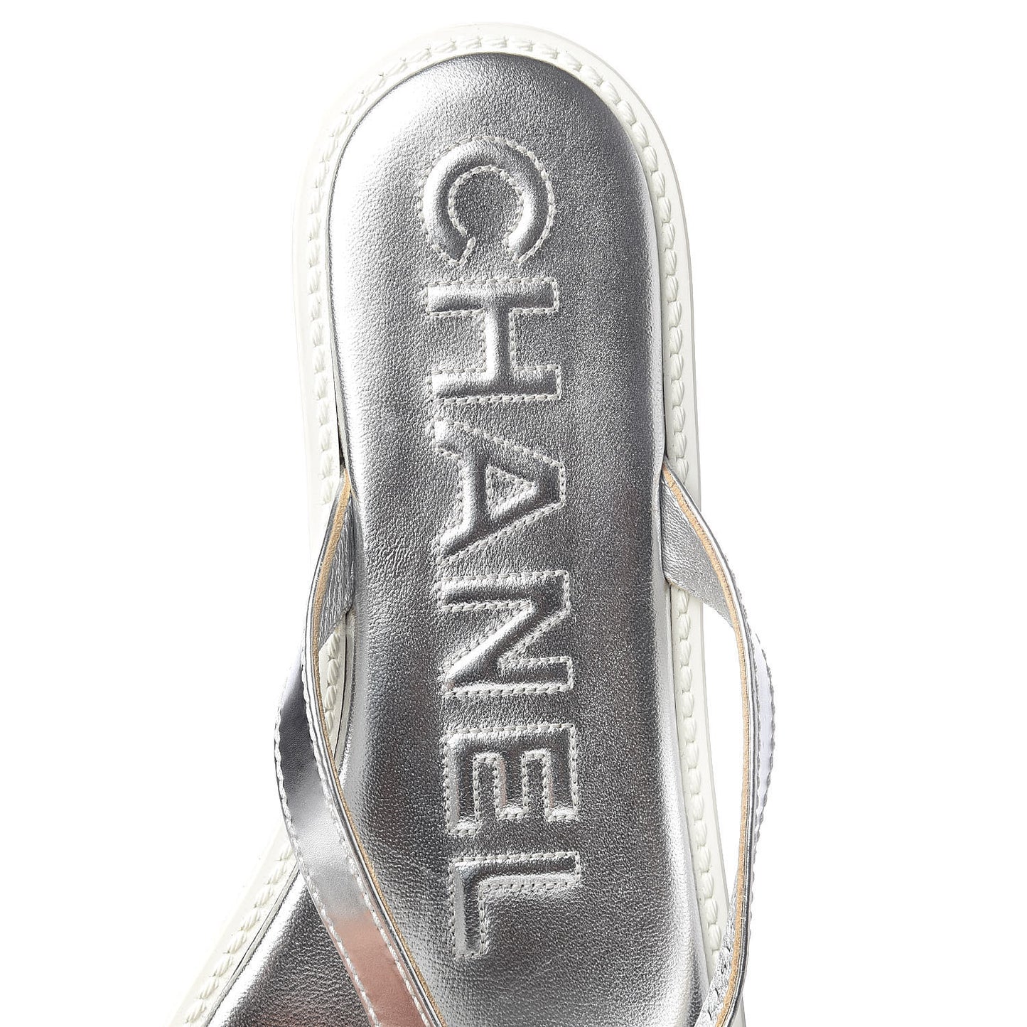 Iridescent Patent Calfskin Camellia Thong Sandals 41 Silver