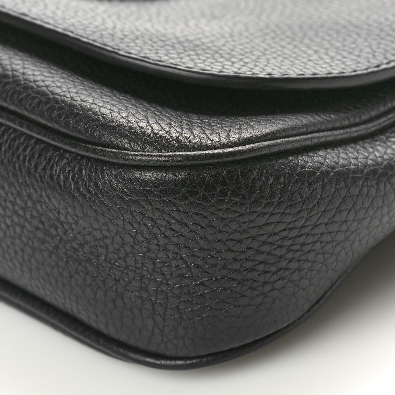 Gucci Pebbled Calfskin Medium Soho Flap Crossbody Black 10 of 11