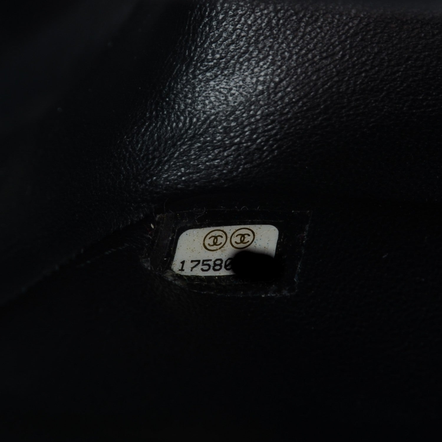 Chanel Iridescent Caviar Quilted 2.55 Reissue 226 Flap Black 7 of 7