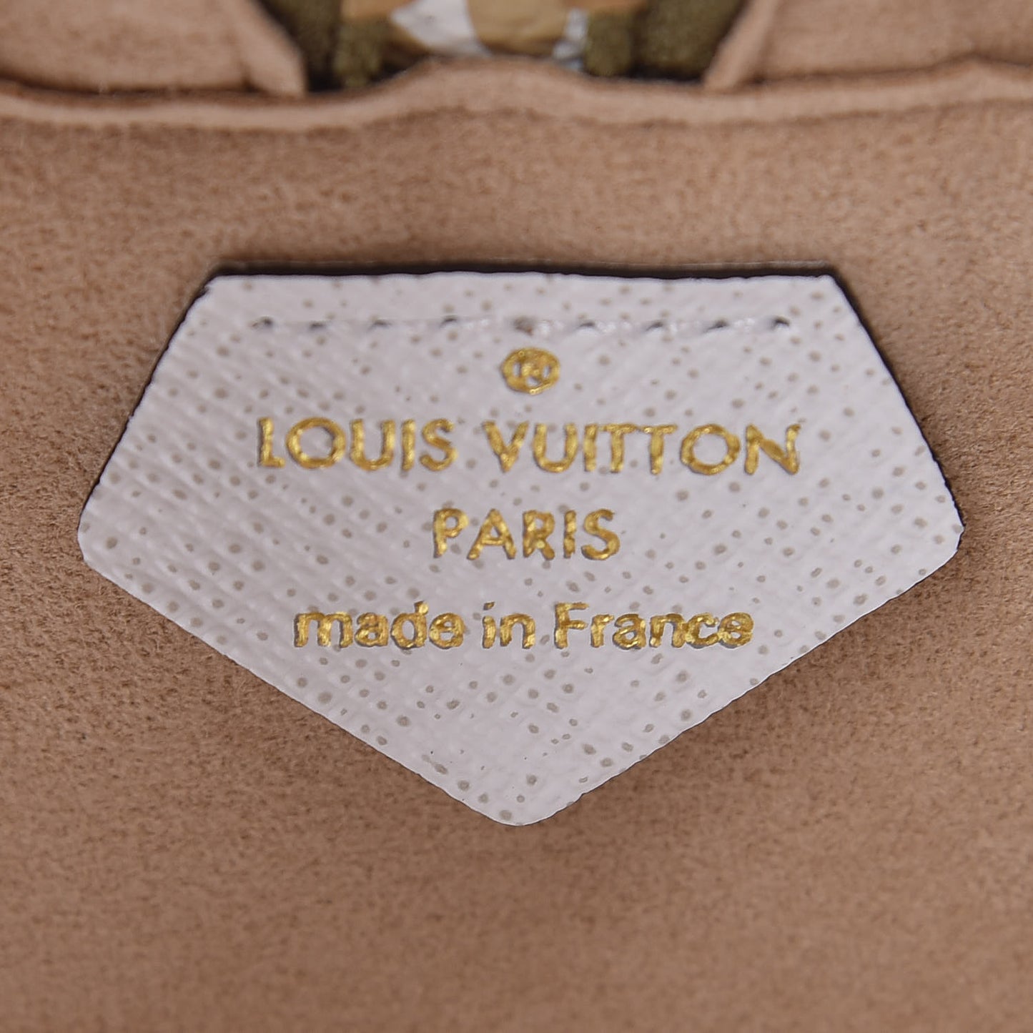Monogram Giant Beach Pouch Kaki