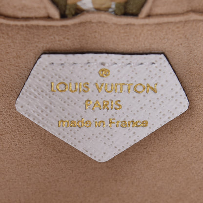 Louis Vuitton Monogram Giant Beach Pouch Kaki 8 of 10