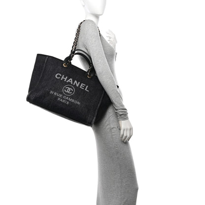 Chanel Woven Straw Raffia Medium Deauville Tote Black 2 of 12