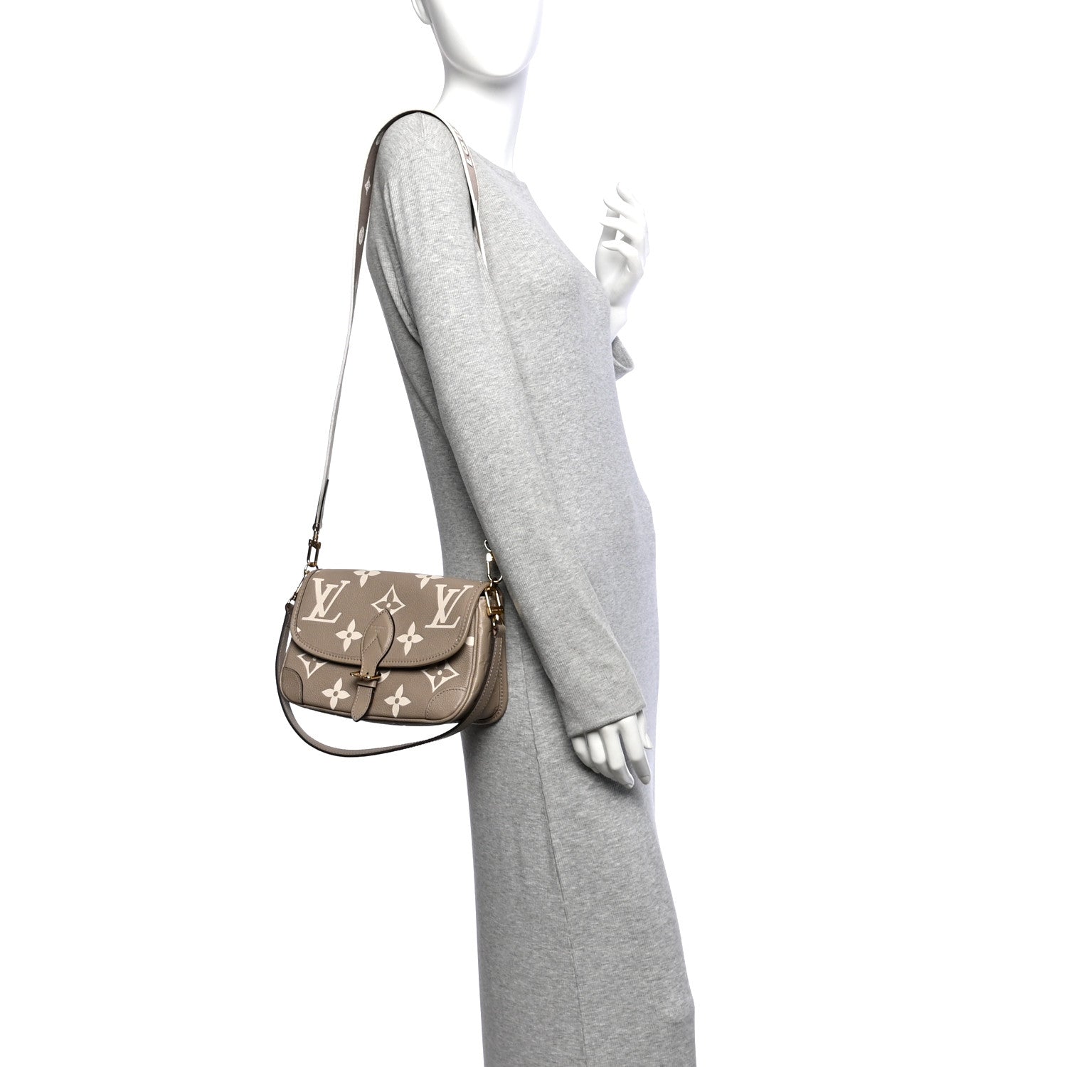 Louis Vuitton Empreinte Monogram Giant Diane Tourterelle Creme Tourterelle Creme 2 of 11