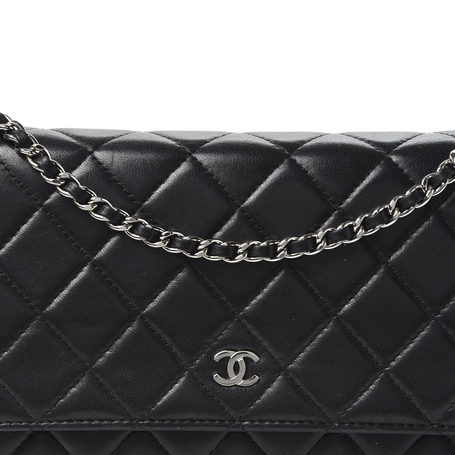 Lambskin Quilted Wallet On Chain WOC Black