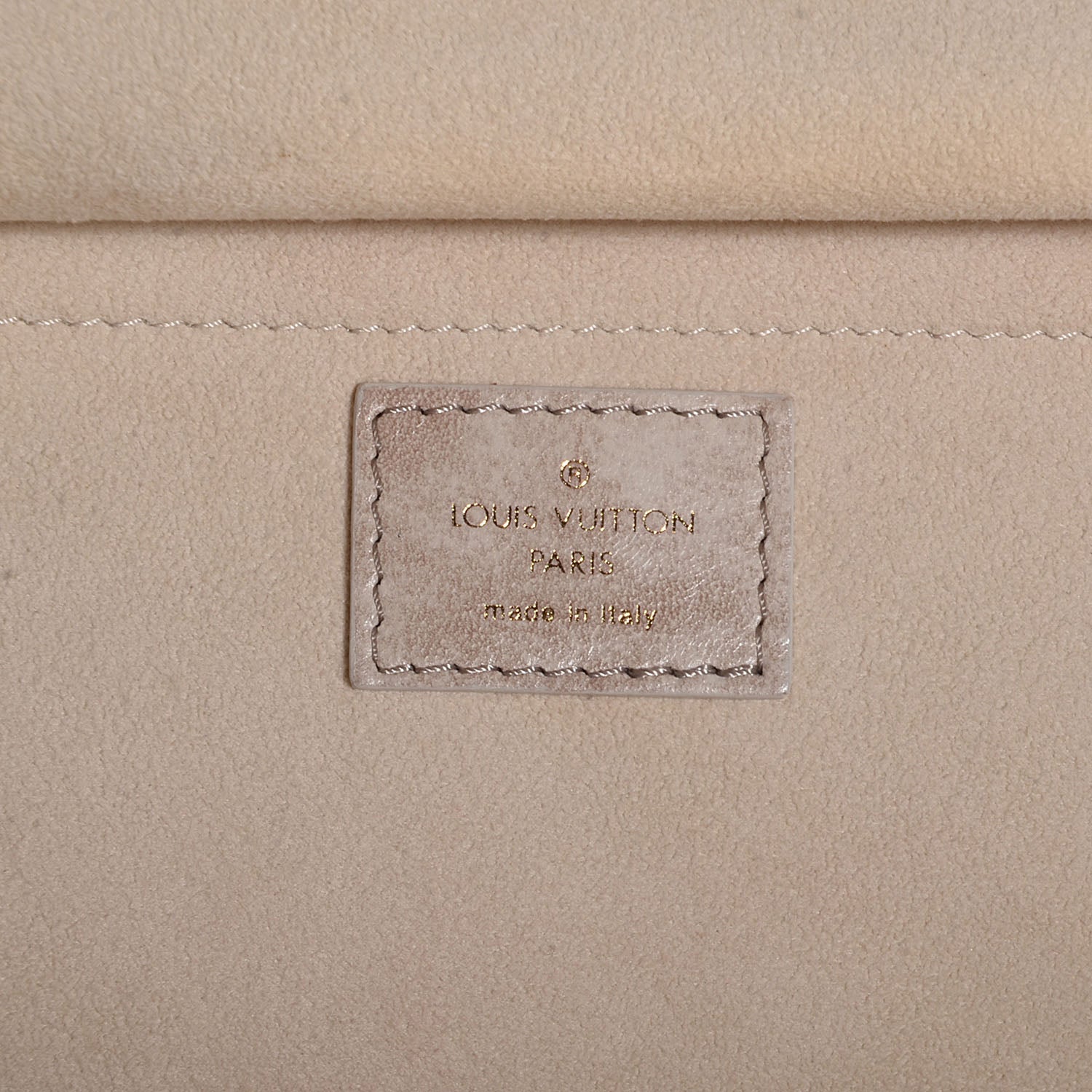 Louis Vuitton Lambskin Olympe Nimbus Cirrus Ecru 6 of 7
