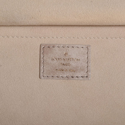 Louis Vuitton Lambskin Olympe Nimbus Cirrus Ecru 6 of 7