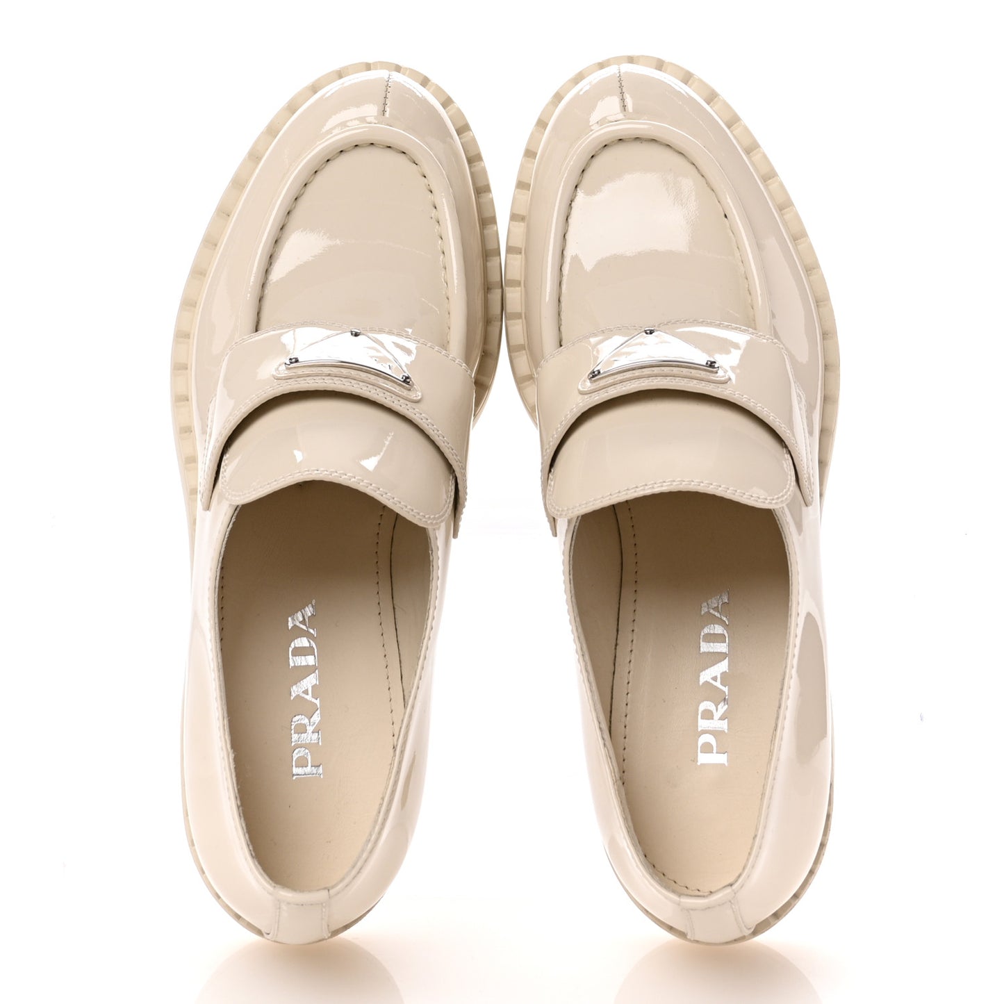 Vernice Metal Triangle Logo 50mm Loafers 39.5 Avorio
