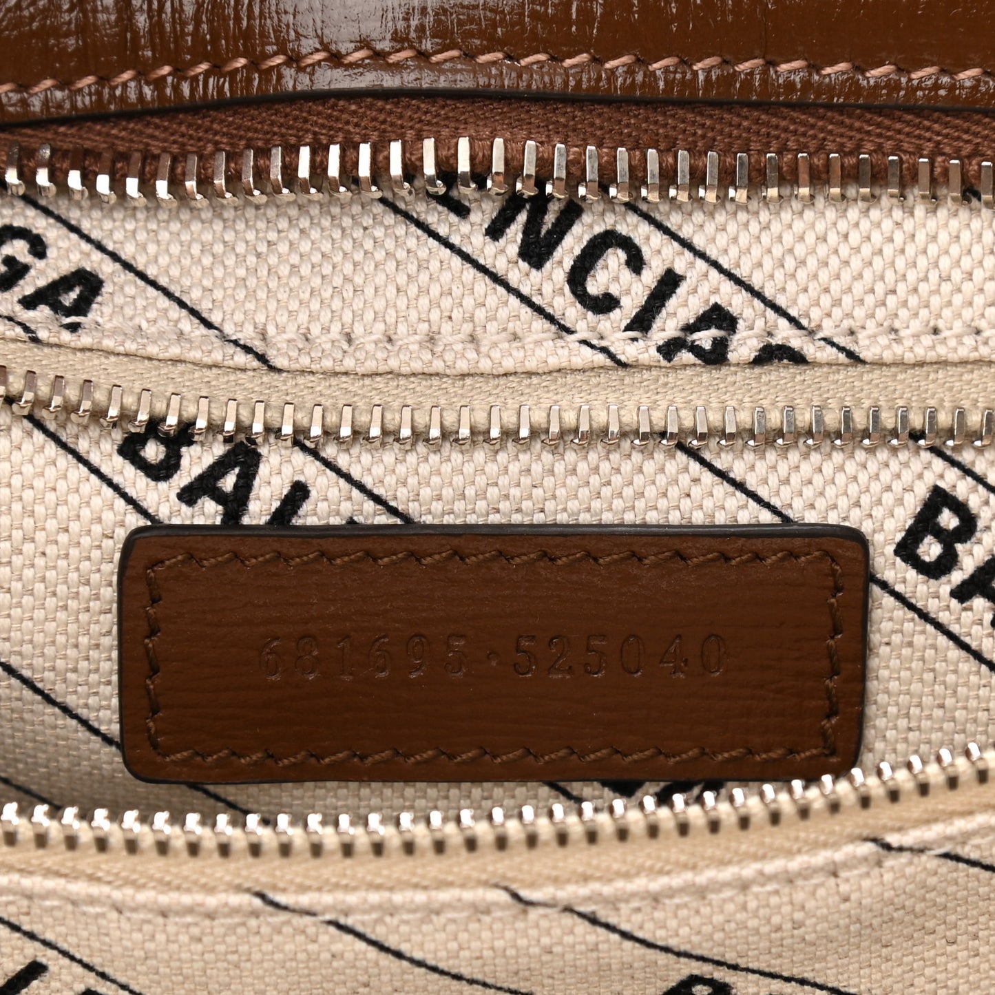 X GUCCI GG Monogram Azalea Calfskin Neo Classic Silver Hardware Medium City Beige Ebony Brown Sugar