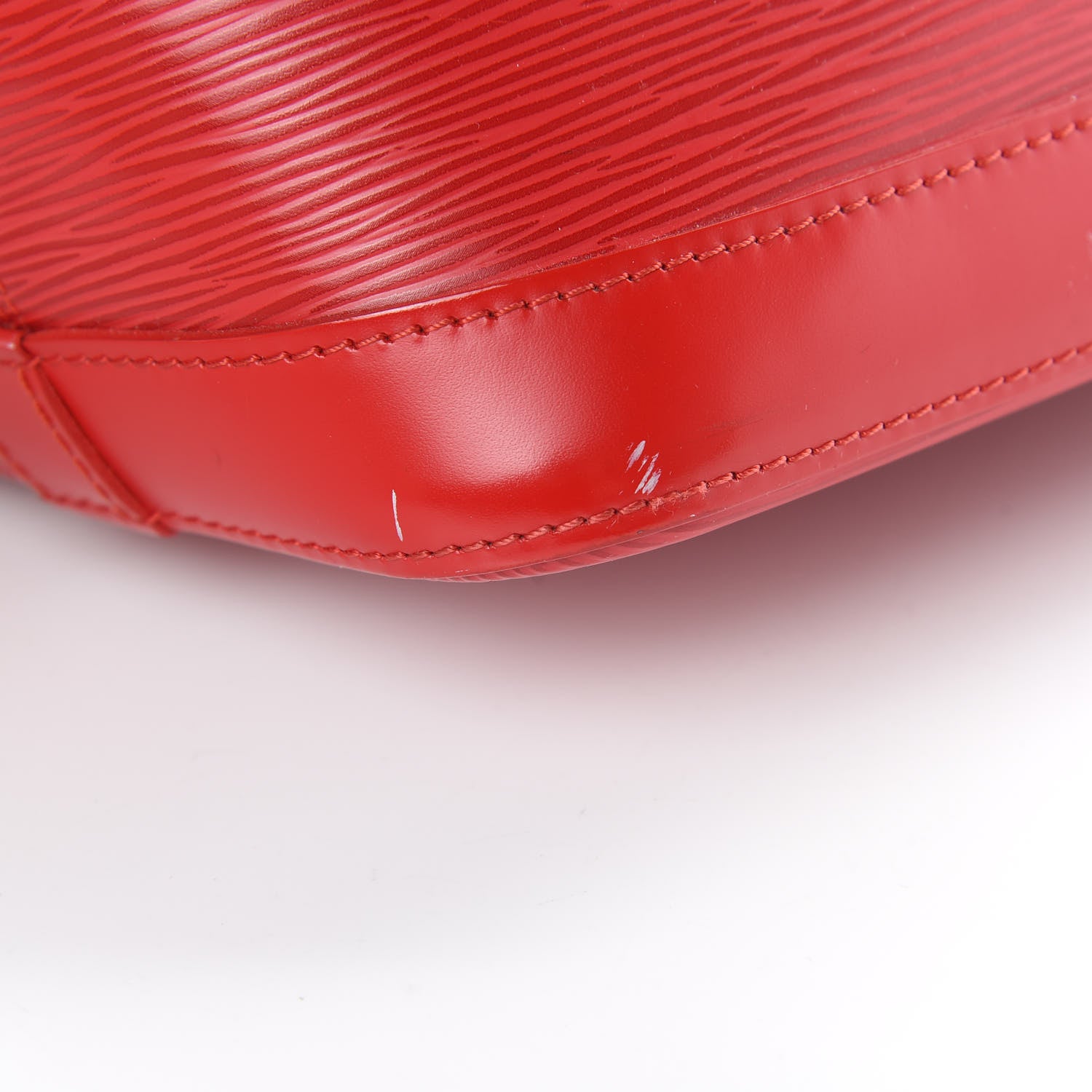 Louis Vuitton Epi Alma PM Rouge 11 of 16