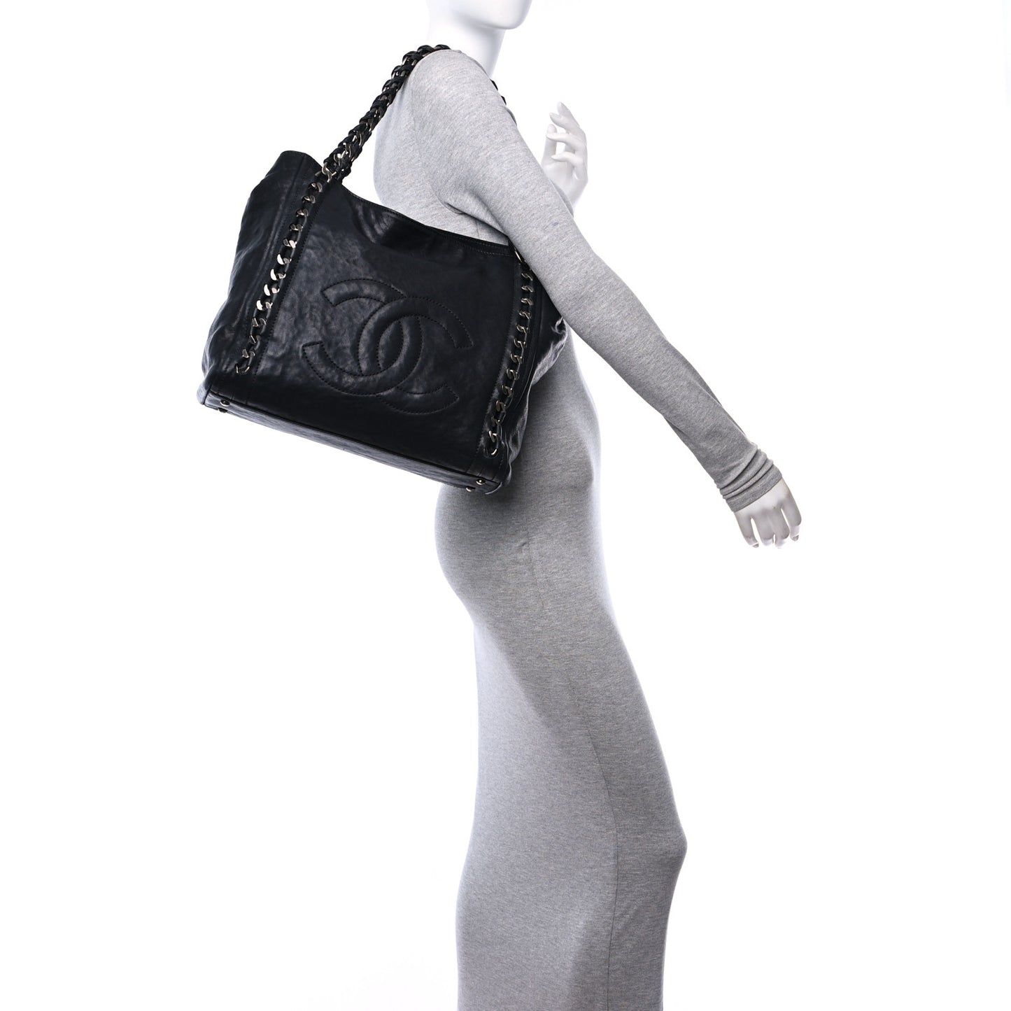 Glazed Caviar Modern Chain Tote Black