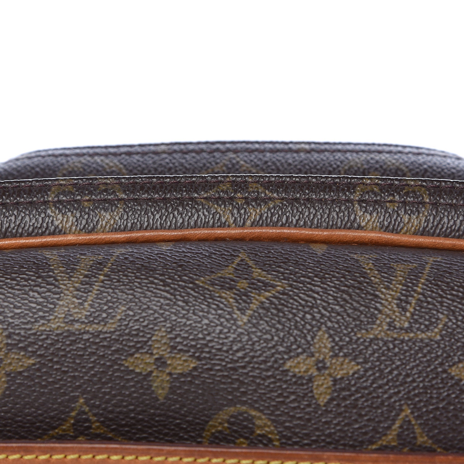Louis Vuitton Monogram Reporter PM 13 of 16