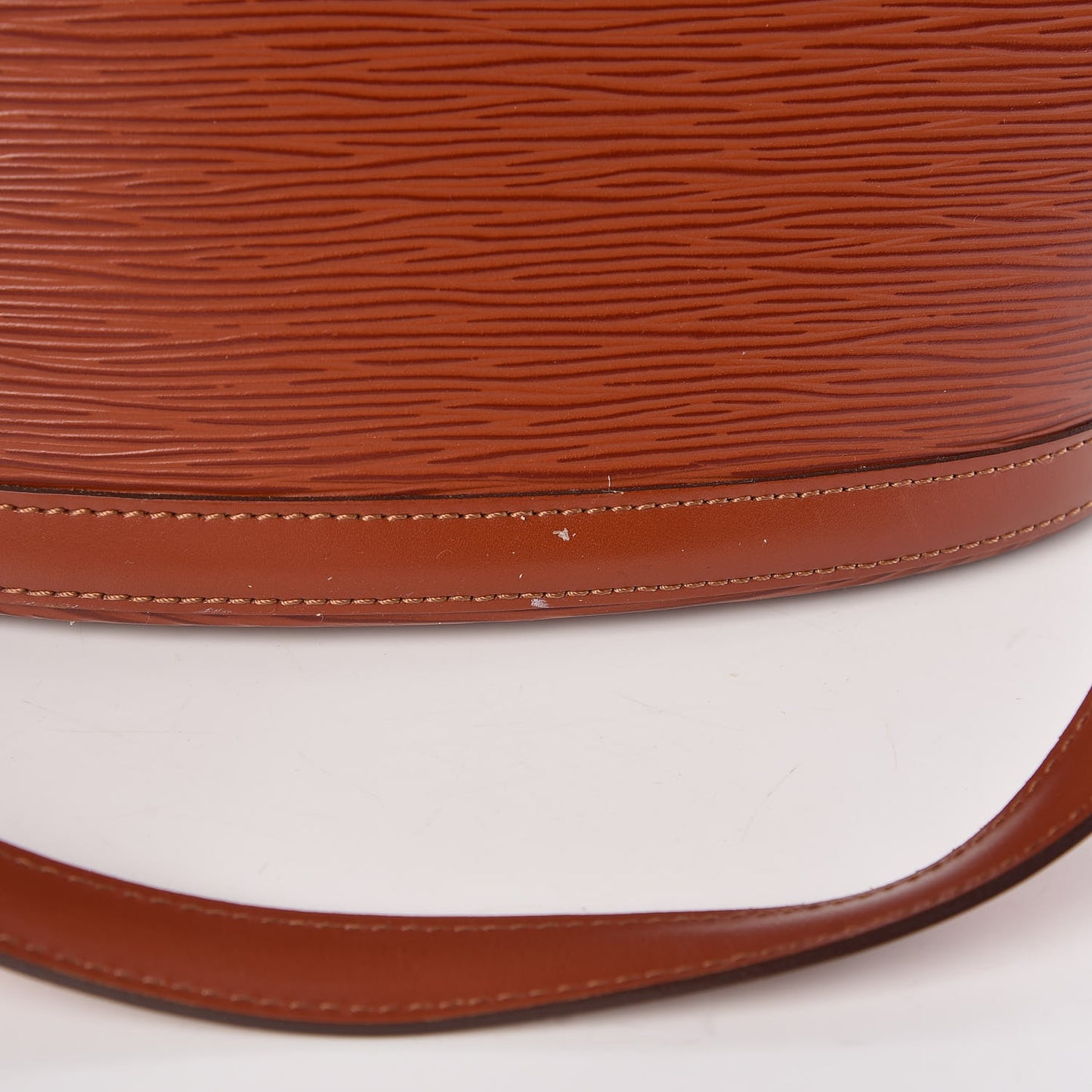 Epi Saint Jacques PM Long Straps Kenyan Fawn