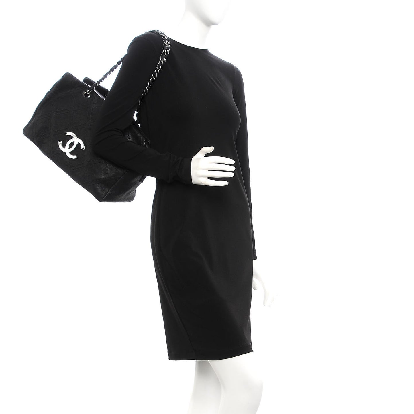 Calfskin Large Diamond Stitch Tote Black