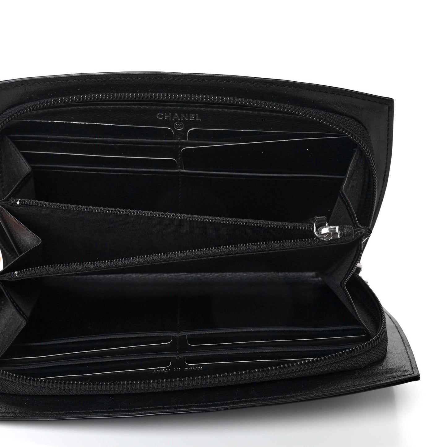 Patent Trousse Maquil Wallet Black