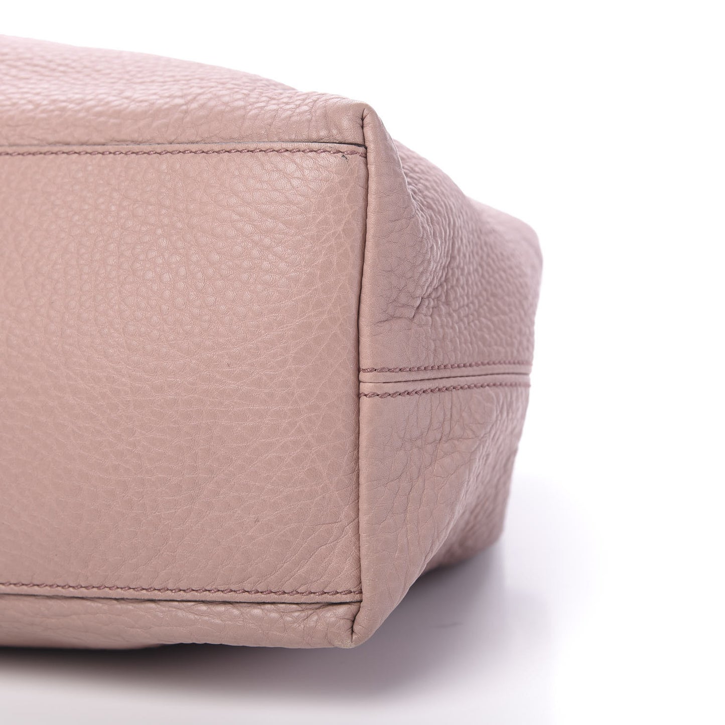Pebbled Calfskin Medium Soho Chain Shoulder Bag Dark Cipria