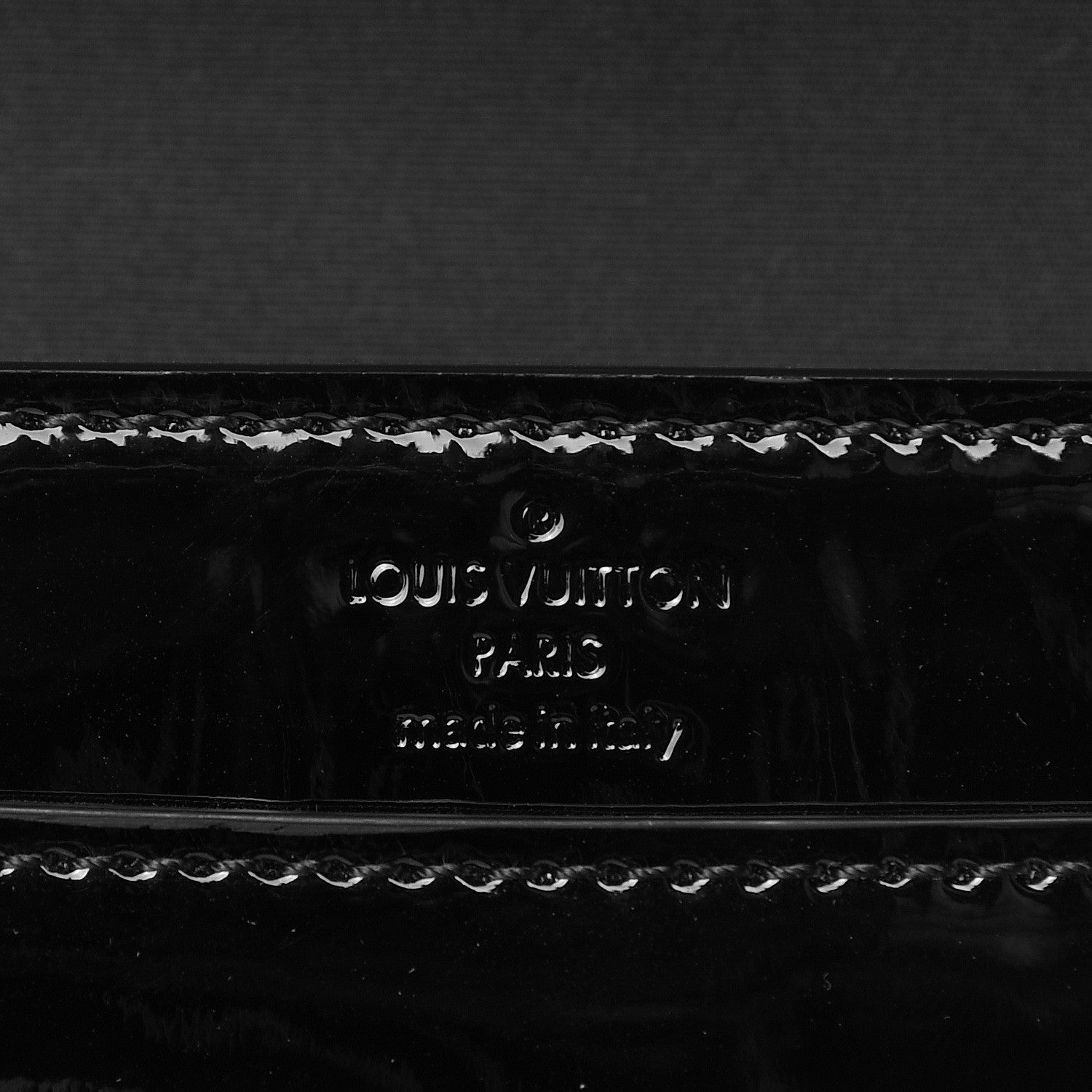 Louis Vuitton Patent Louise Clutch Black 6 of 10