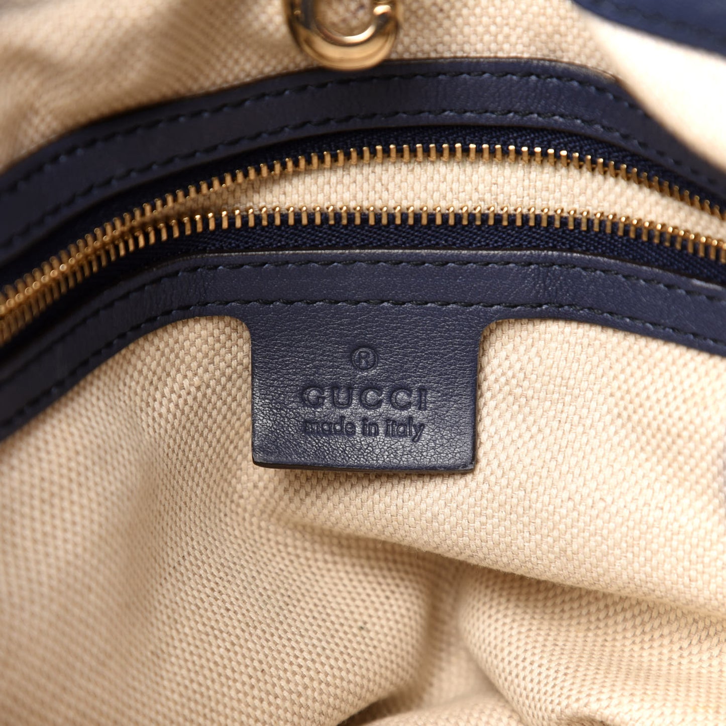 Patent Medium Soho Chain Shoulder Bag Uniform Blue