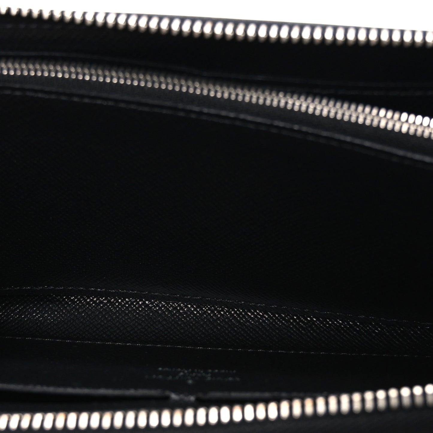 Epi Clemence Wallet Black