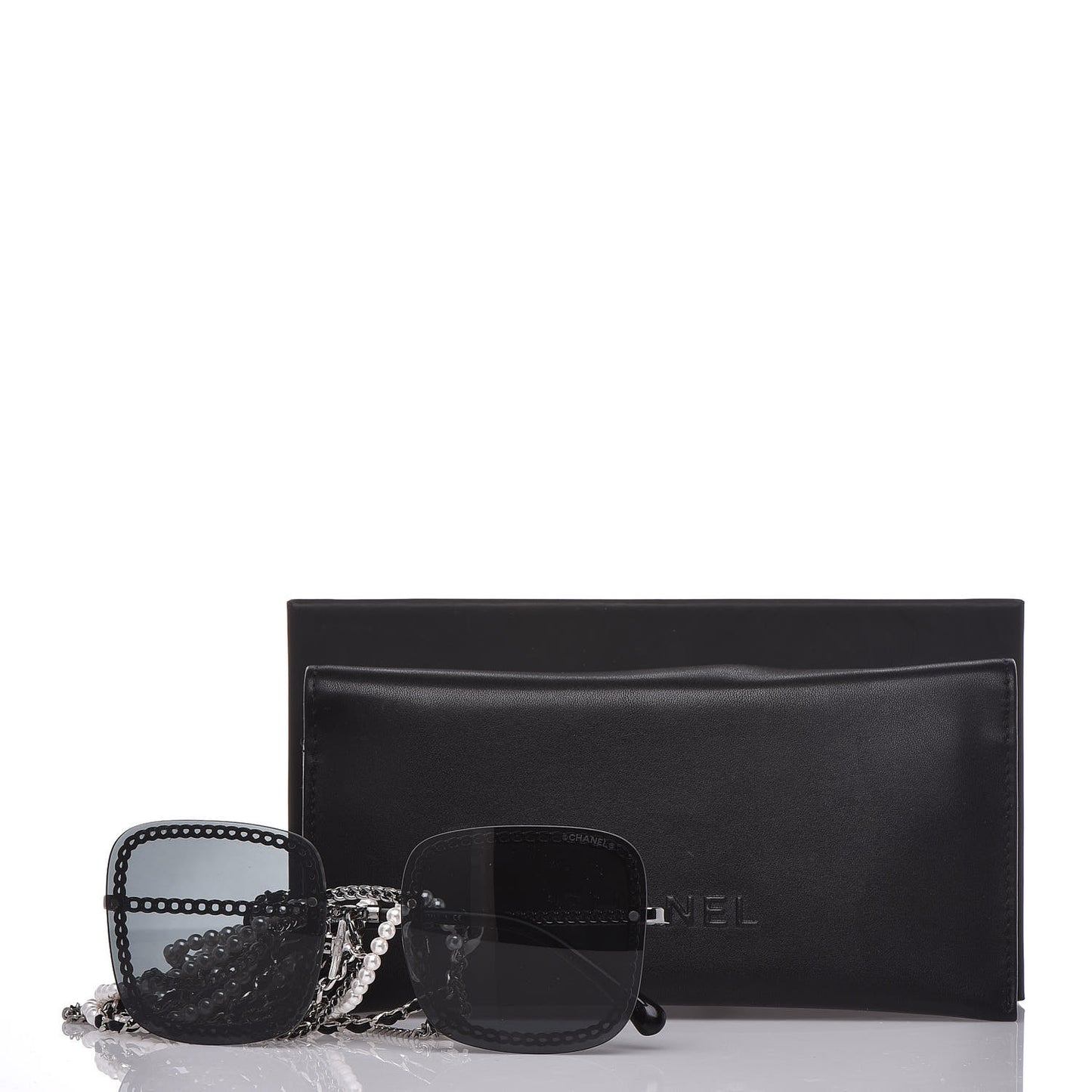 Chain Square Sunglasses 4244 Black