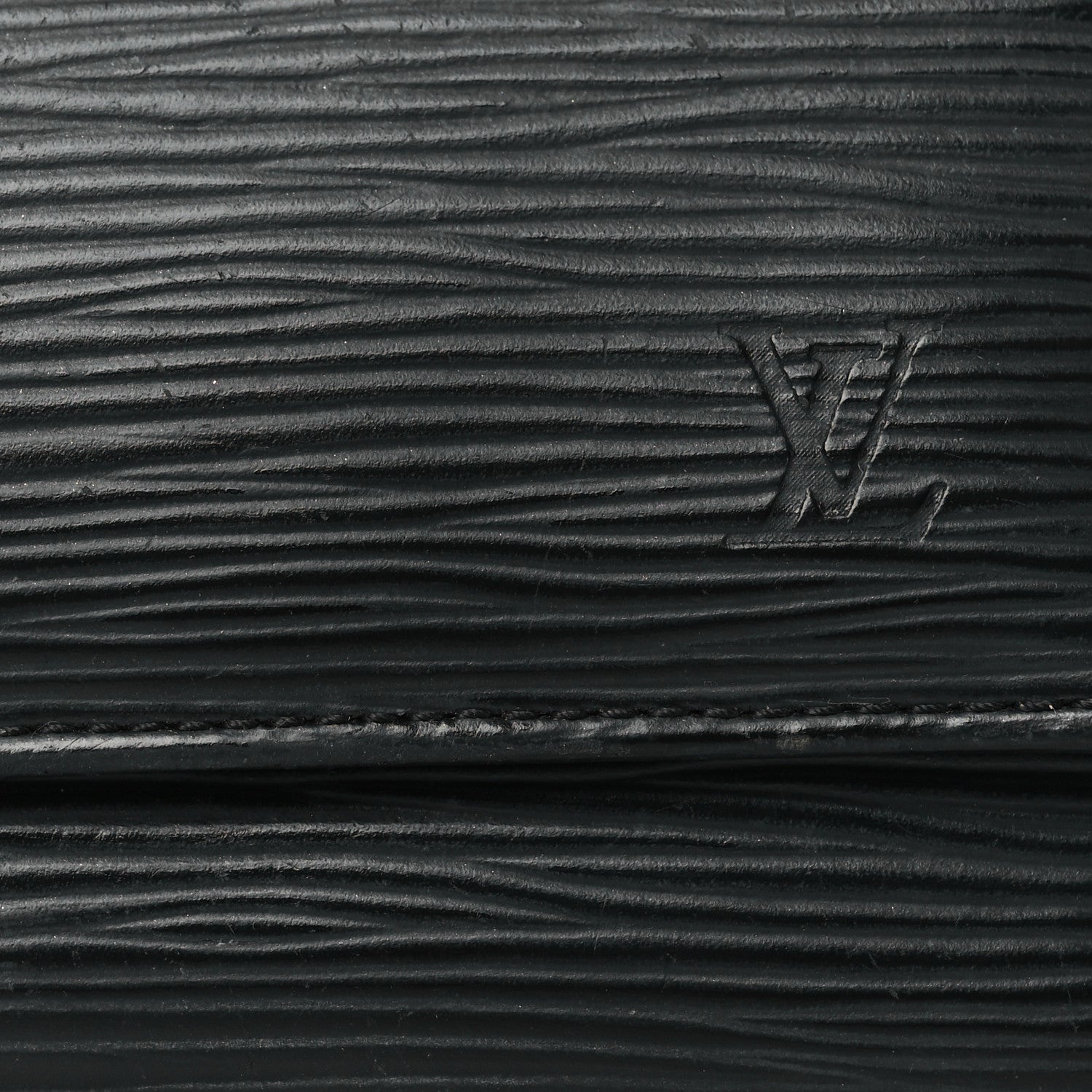 Louis Vuitton Epi Multicles 6 Key Holder Black 7 of 7