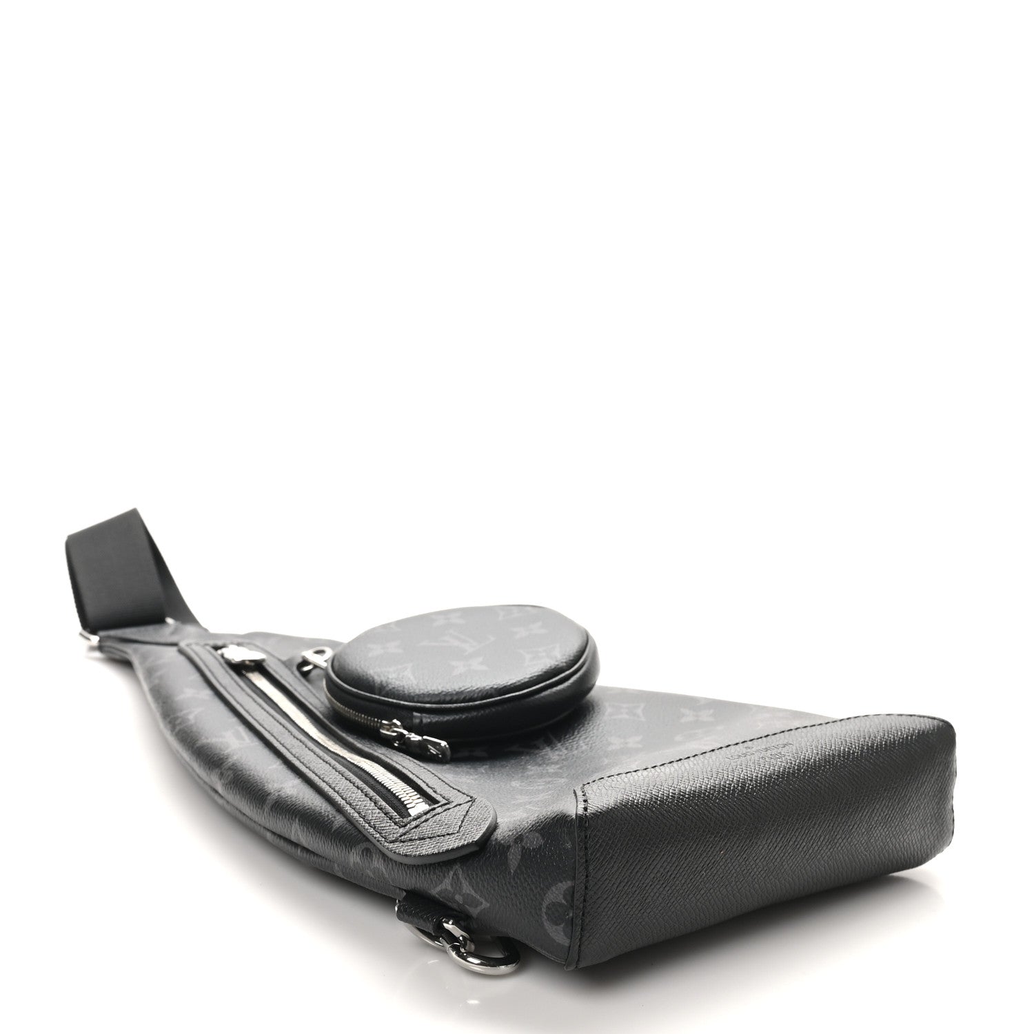 Louis Vuitton Taigarama Duo Slingbag Black 4 of 9
