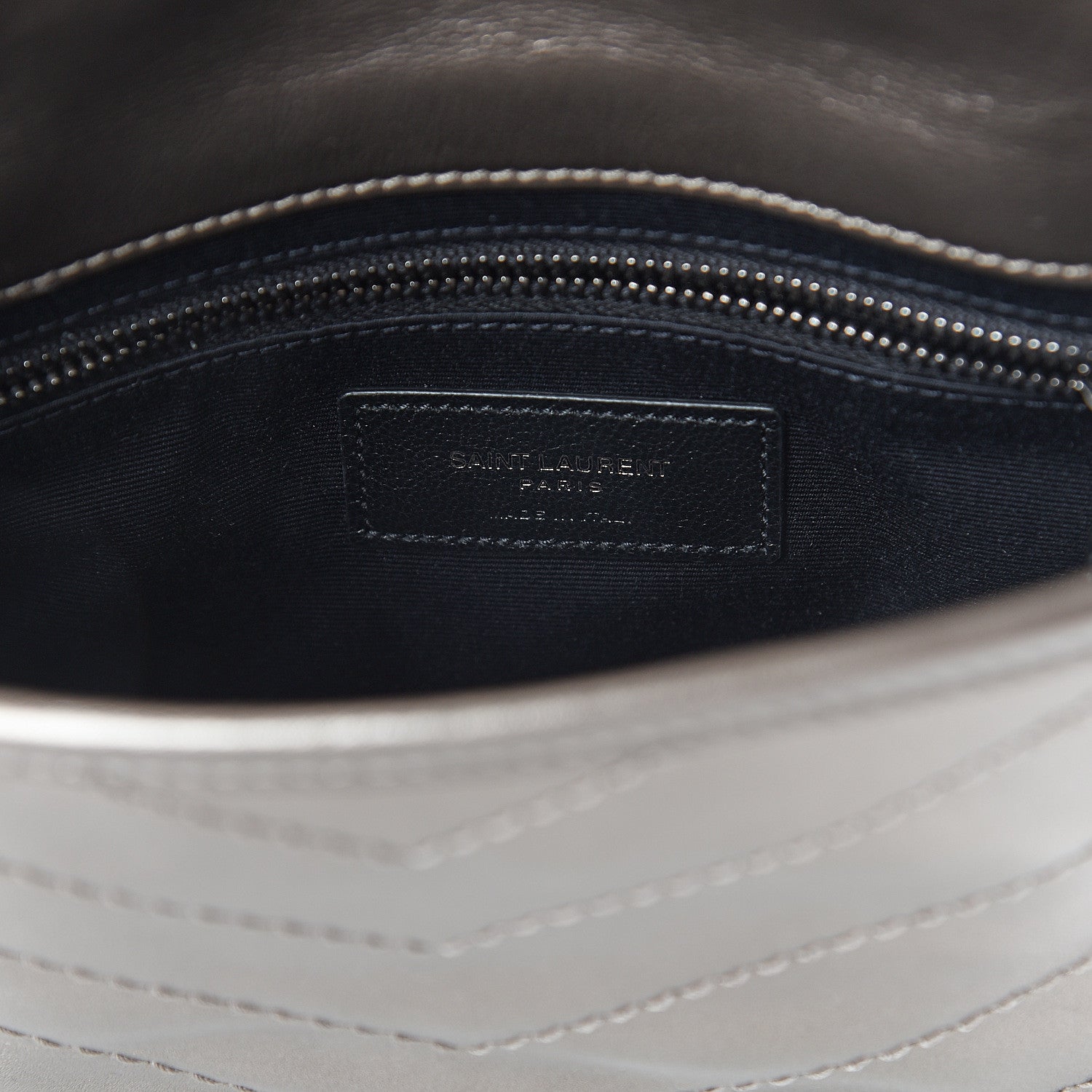 Saint Laurent Metallic Calfskin Matelasse Monogram Niki Chain Wallet Platinum 5 of 8