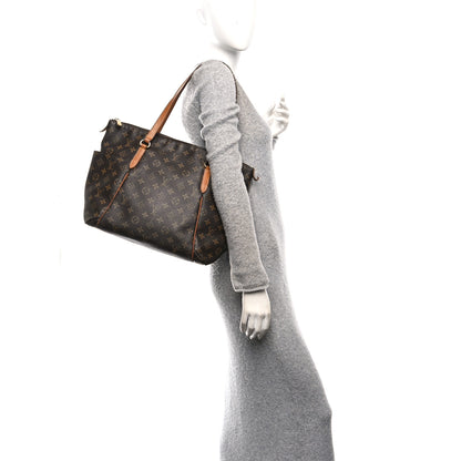 Louis Vuitton Monogram Totally MM 2 of 9