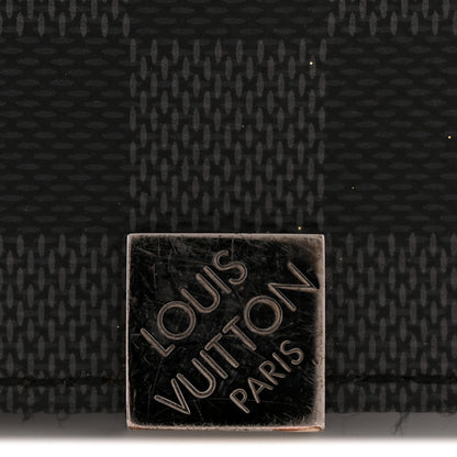 Louis Vuitton Damier Graphite District GM 14 of 14