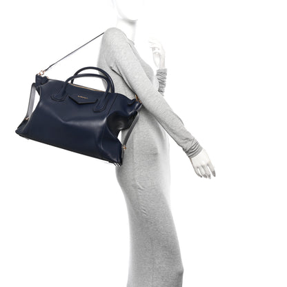 Givenchy Smooth Calfskin Medium Soft Antigona Navy 2 of 9