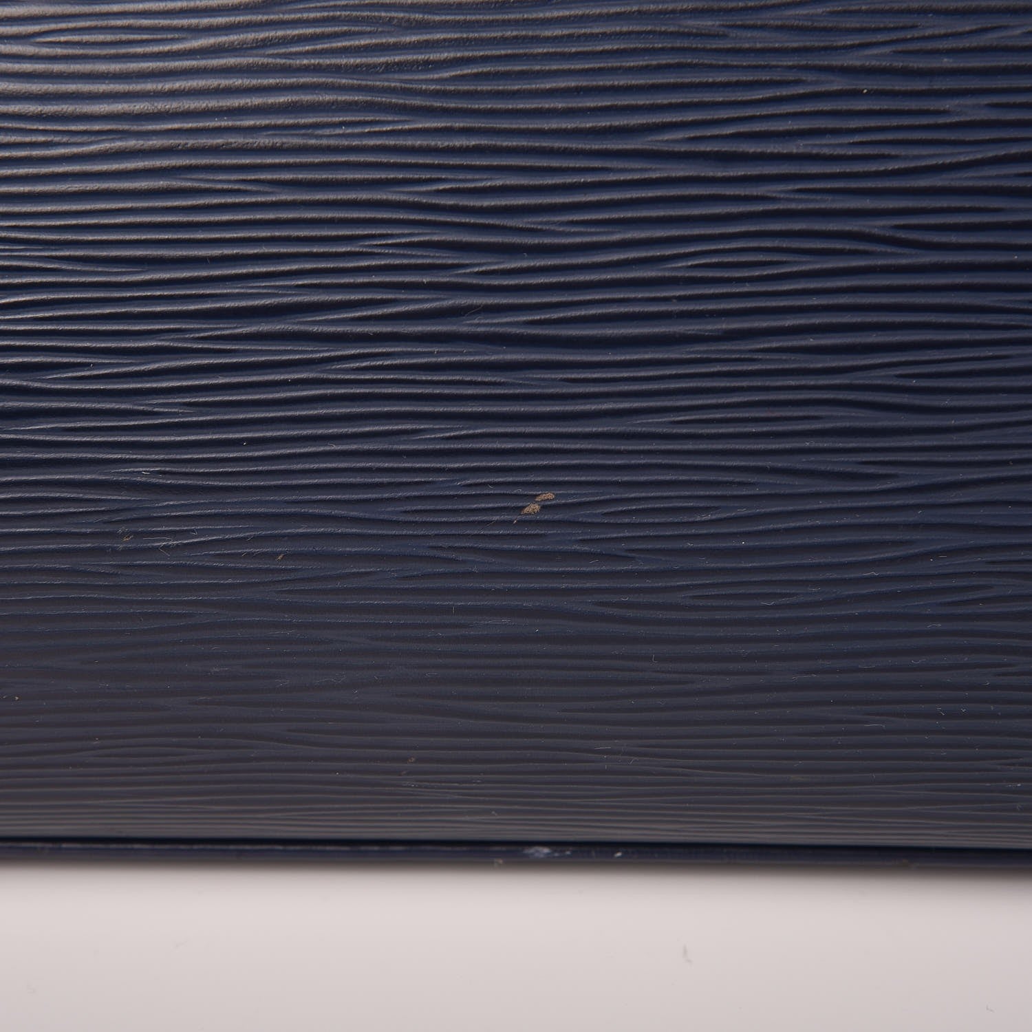 Louis Vuitton Epi Brea MM Indigo 16 of 16