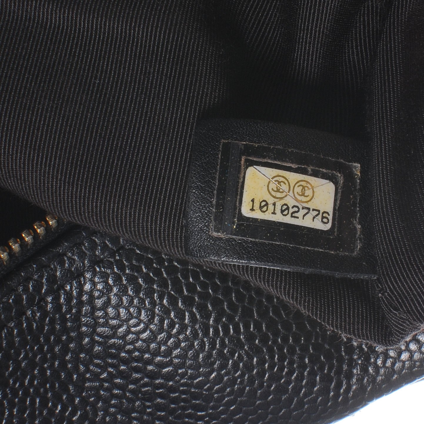 Caviar Quilted Boston Black