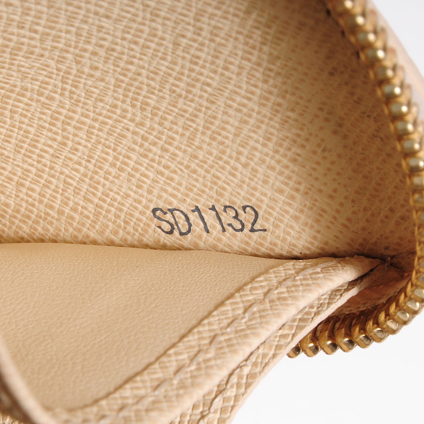 Damier Azur Zippy Wallet