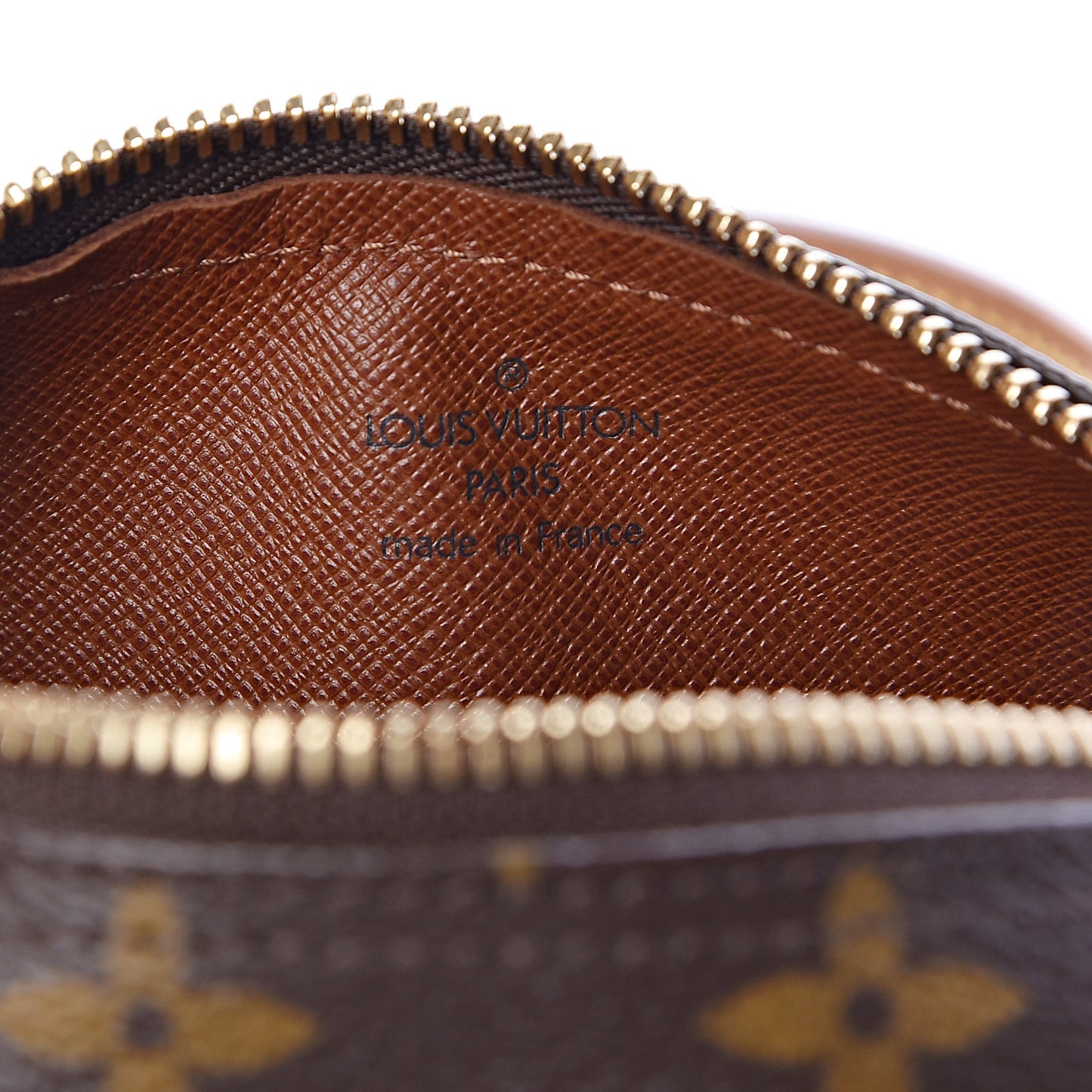 Monogram Papillon 19