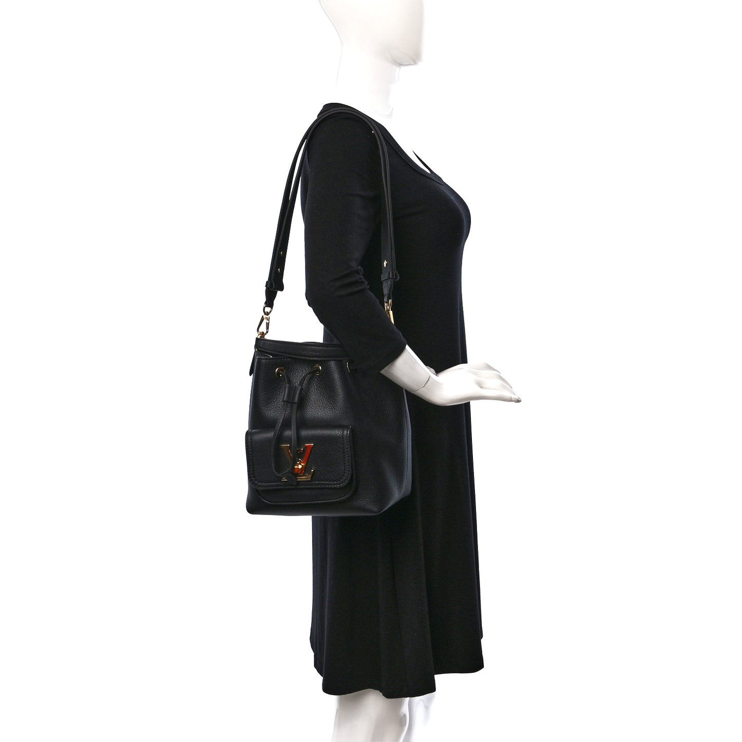 Calfskin Lockme Bucket MM Black