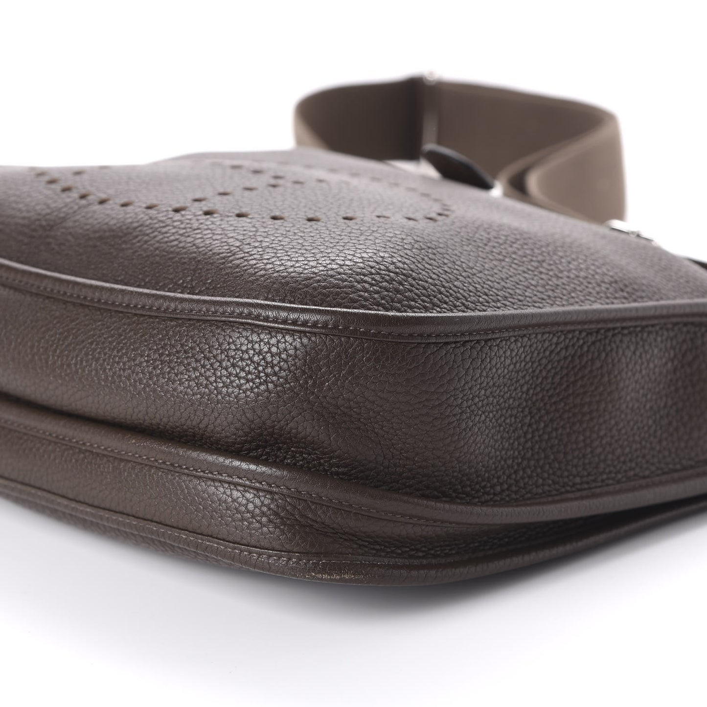 Taurillon Clemence Evelyne III PM Chocolate