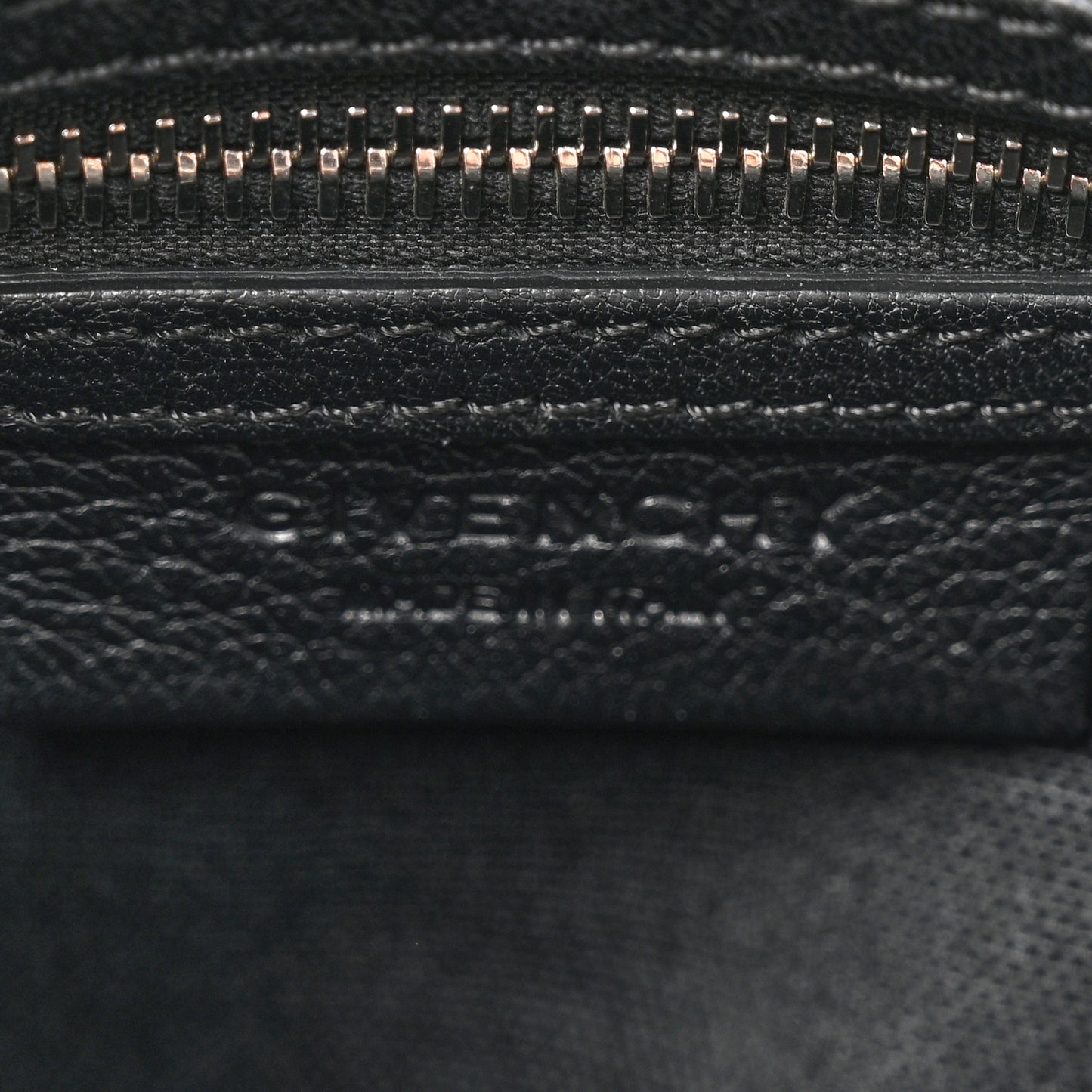 Sugar Goatskin Small Antigona Black