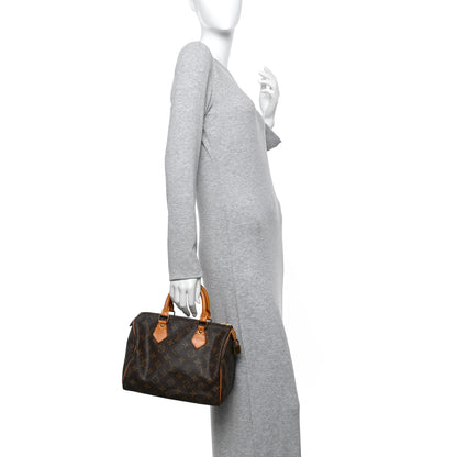 Louis Vuitton Monogram Speedy 25 2 of 16