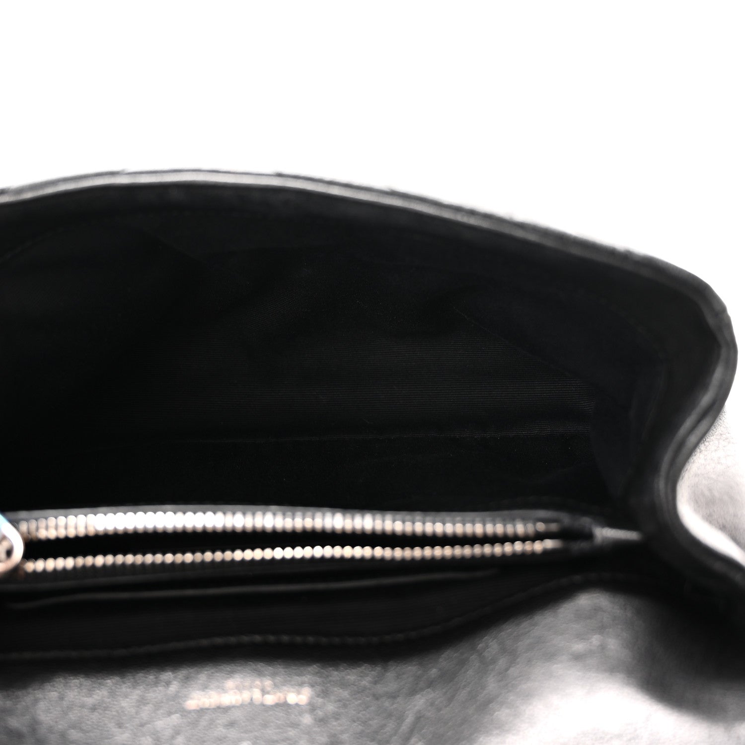 Saint Laurent Sheepskin Matelasse Chevron Monogram Medium College Bag Black 5 of 10