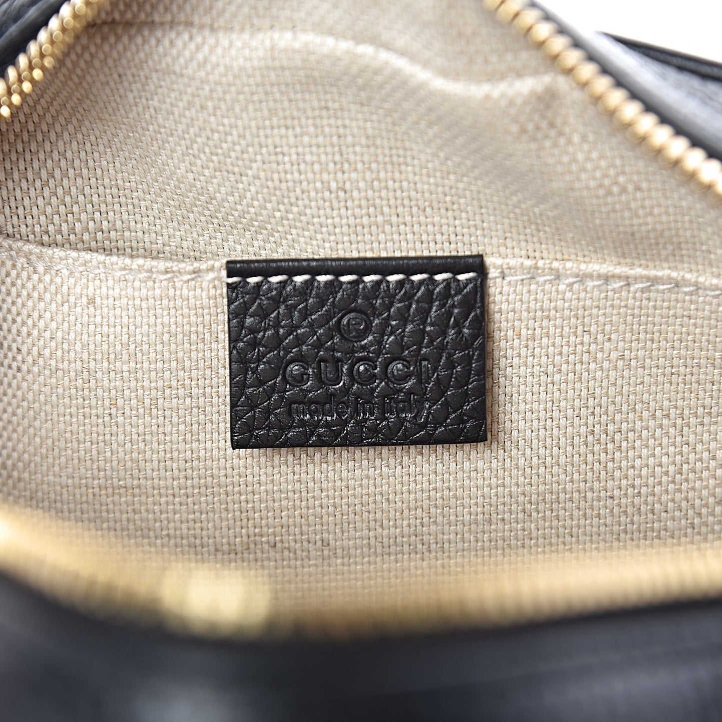 Pebbled Calfskin Small Soho Disco Bag Black