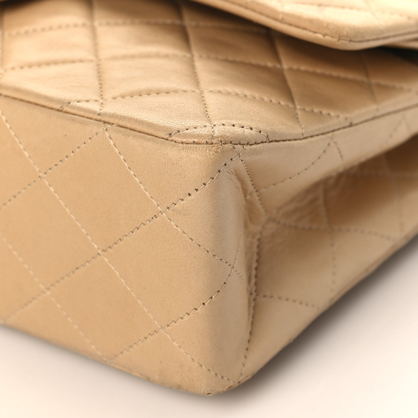 Lambskin Quilted Medium Double Flap Beige