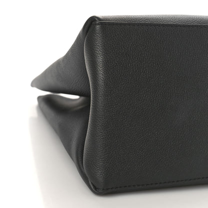 Louis Vuitton Grained Calfskin Lockme Shopper Black 7 of 8