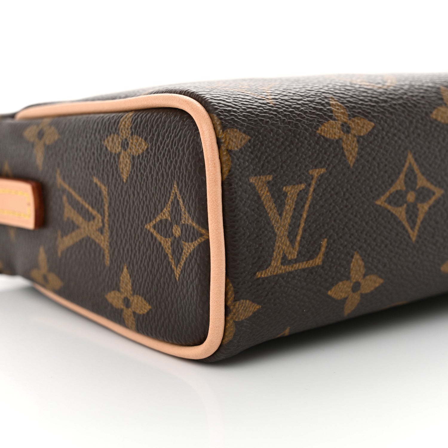 Louis Vuitton Monogram Recital 8 of 9